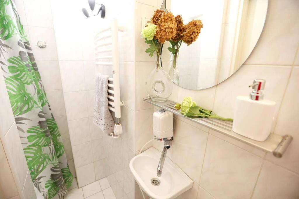 Batorego Cosy Apartment Krakkó Kültér fotó
